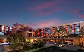 فندق كوستا ميسا، أورانج، كاليفورنيافي  هيلتون أورانج كاونتي - فندق كوستا ميسا Exterior photo