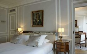 فندق فندق لانكاستر باريس شانزليزيه Exterior photo