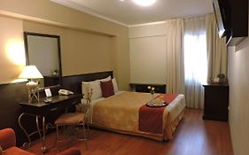 ليما Leon De Oro Inn & Suites Exterior photo