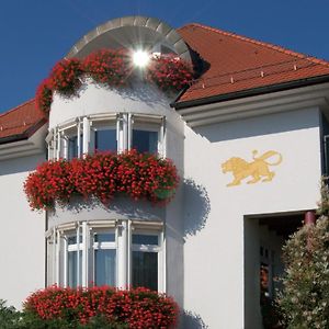 Wildberg  Landgasthof Hotel Lowen Exterior photo