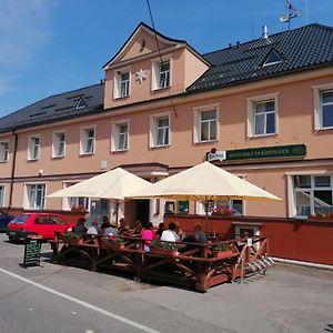 Polevsko Penzion A Restaurace Na Krizovatce Exterior photo