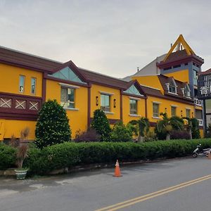Daliao Chateau Motel & Spa Exterior photo