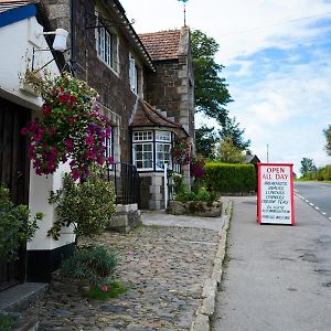 Lydford Fox & Hounds Hotel Exterior photo