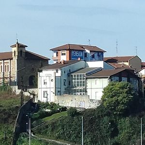 فندق Trapagaranفي  Montero Sestao Bilbao Exterior photo