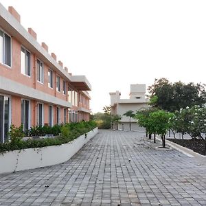 كولاد Justa Rudra Resort & Spa Exterior photo