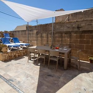 فندق Għarbفي  Mandolina Casa Exterior photo