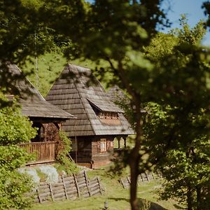 Sub Piatra Raven'S Nest - The Hidden Village, Transylvania - Romania Exterior photo