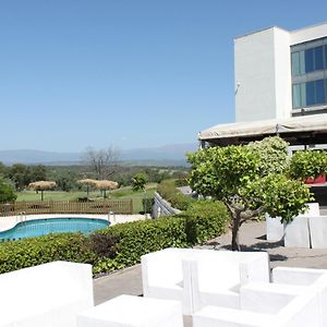 Talayuela Hospedium Hotel Valles De Gredos Golf Exterior photo