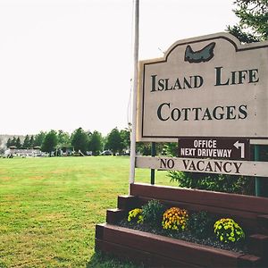 براكلي بيتش Island Life Cottages Exterior photo