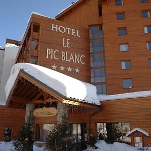 فندق ألب دويزفي  Le Pic Blanc Exterior photo