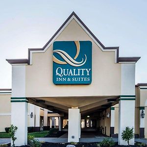 ايري Quality Inn & Suites Conference Center Across From Casino Exterior photo