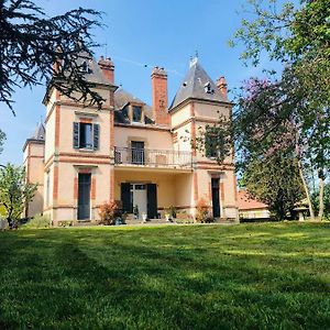 Neuilly-le-Réal Chateau Segot Exterior photo