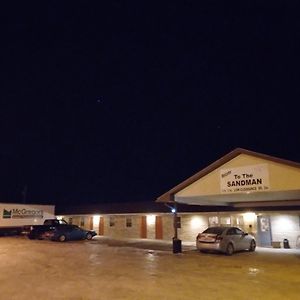 Eagle Grove Sandman Motel Exterior photo