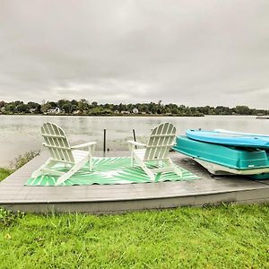 Cascade Homey Lakefront Escape With Boat Dock, Fire Pit Exterior photo