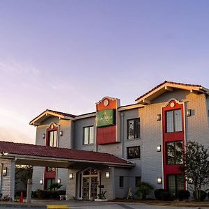 تلاهاسي Casa Bella Inn & Suites Extended Stay Exterior photo
