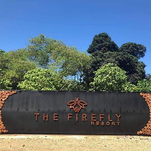 سيمبورنا The Firefly Resort Exterior photo