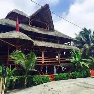 Hotel Bambu مومبيش Exterior photo