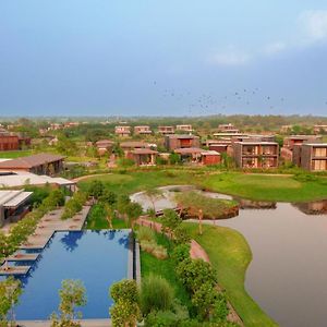 Sānand Mysa Zinc Journey By The Fern, A Glade One Golf Resort, Nani Devati, Gujarat Exterior photo