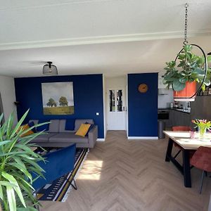 Ewijk Nice 3-Bedroom House With Lake View Exterior photo