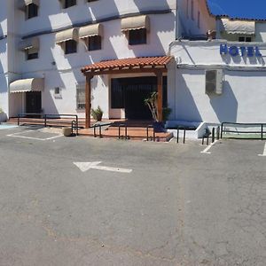 Hotel Rural Puerta De بلاسينثيا Exterior photo