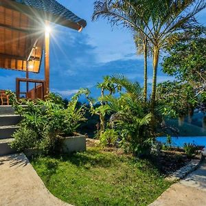 Tanglad Cozy Room With Amazing View At Nusa Penida Island Exterior photo