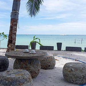 Tanjung Tinggi Beach Watuduya Resort By The Lavana Exterior photo
