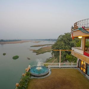 Hoshangabad Narmade River View Resort & Restaurant Exterior photo