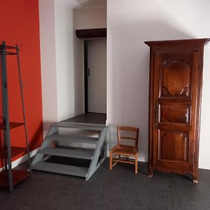 Room In Guest Room - Chaleureux Refuge A Meursault Detente Et Confort Assures Exterior photo