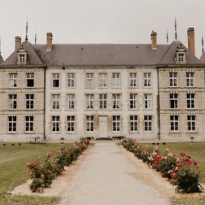 Chateau De Vitry-La-Ville Exterior photo