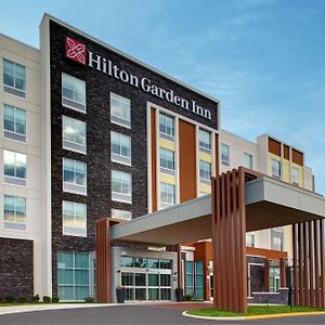 Hilton Garden Inn ماناساس Exterior photo