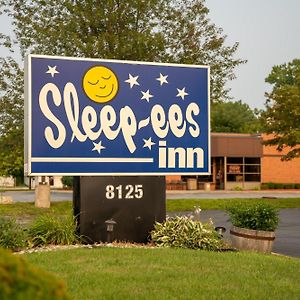 Shields Sleep-Ees Inn Exterior photo