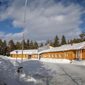 فندق Rautuskyläفي  Majatalo Jurtta Exterior photo