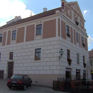 فندق Telčفي  Kotrba Privat Exterior photo