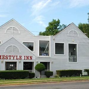ماناساس Home Style Inn Exterior photo