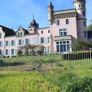 Chateau De Villeneuve - Montolieu Exterior photo