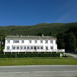 Eidsvag Fjordhotell Exterior photo