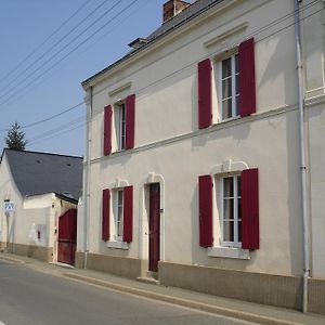 مبيت وإفطار Saint-Aubin-de-Luigné L'Aubinoise Exterior photo
