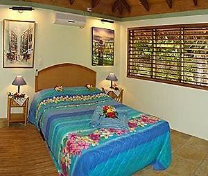 لوجنفيل Bokissa Private Island Resort Exterior photo