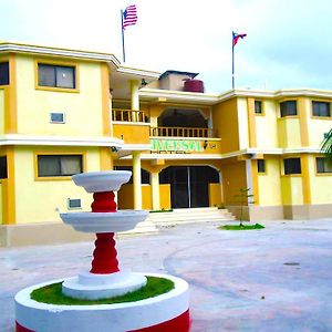 Marin Universal Hotel Haiti Exterior photo