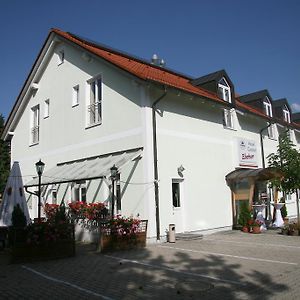 Forstinning Hotel-Gasthof Eberherr Exterior photo