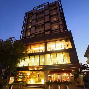 فندق أيزواكاماتسوفي  فندق بالاس يزواكاماتسو الجديد Exterior photo