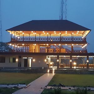 سيمبالون لوانج Nusantara Hotel Sembalun Exterior photo
