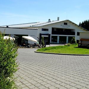 Reit- Und Sporthotel آيبنشتوك Exterior photo