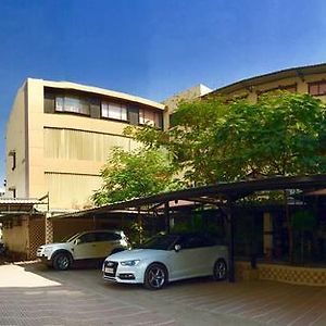 Sarkhej Hotel Orange Inn Exterior photo