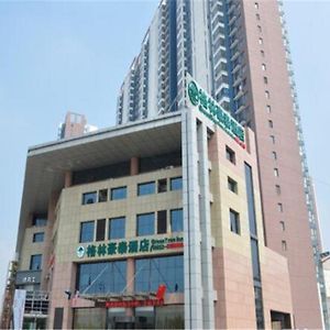 Tengzhou فندق جرين تري إن زاوزوانج تنجزهو جيفانج رود بيزنس Exterior photo