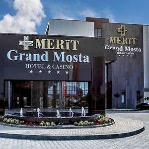 سفيلين جراد Merit Grand Mosta Spa Hotel & Casino Exterior photo