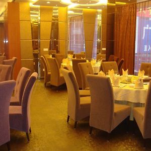 دونغقوان Oriental Glory Hotel Restaurant photo