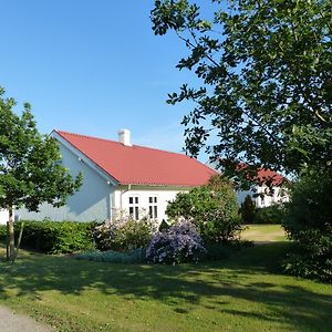 Almind Sysselbjerg Bed & Breakfast Exterior photo