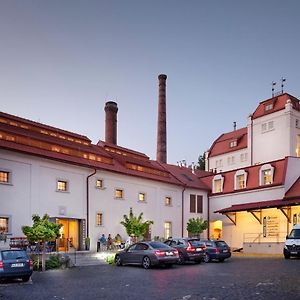 Cvikov Hotel Kleis Exterior photo