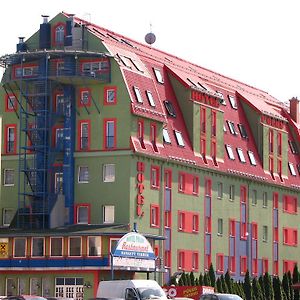 بودابست Hotel Polus Exterior photo
